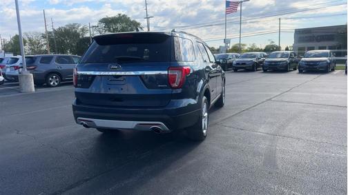 Blue 2017 Ford Explorer XLT