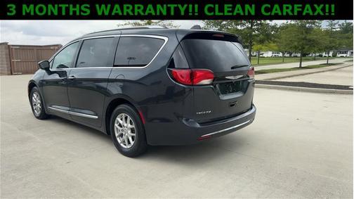 2020 Chrysler Pacifica Touring-L