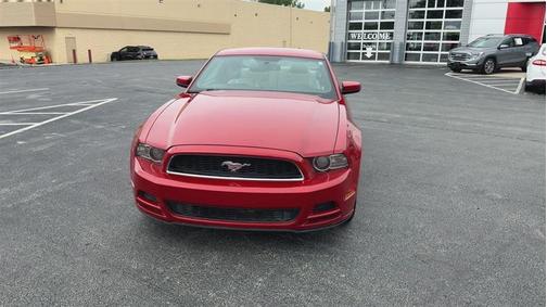 Red 2013 Ford Mustang V6 Premium