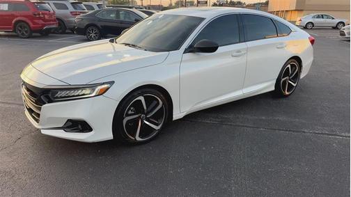 White 2022 Honda Accord Sport 2.0T