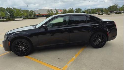 2019 Chrysler 300 S