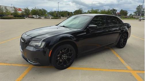 2019 Chrysler 300 S