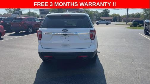White 2016 Ford Explorer Base