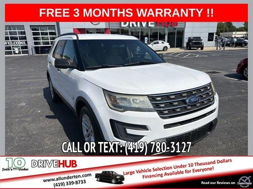 White 2016 Ford Explorer Base