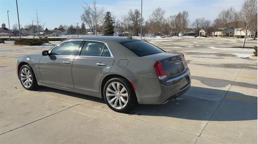 2019 Chrysler 300 Limited
