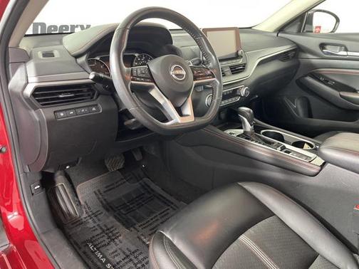 2023 Nissan Altima SR Intelligent AWD