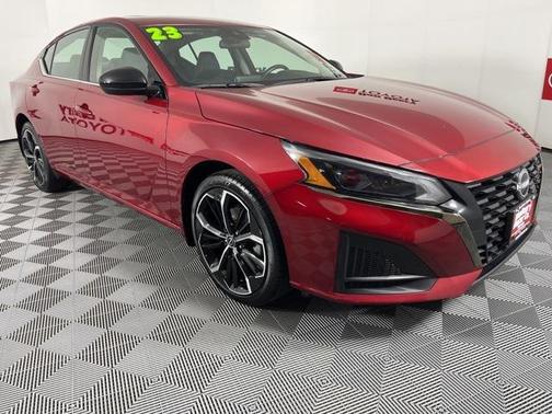 2023 Nissan Altima SR Intelligent AWD