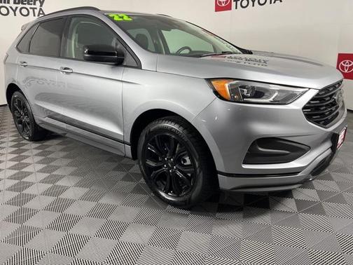 2022 Ford Edge SE