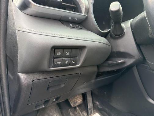 Midnight Black Metallic 2021 Toyota Highlander Platinum