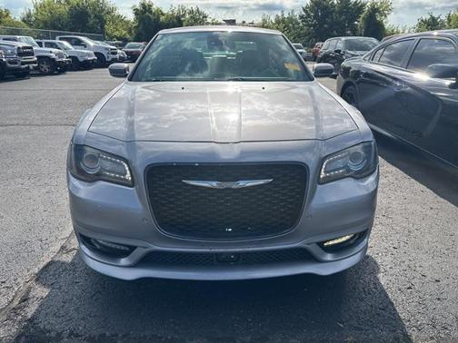 2018 Chrysler 300 S
