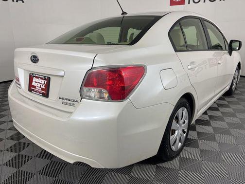 Satin White Pearl 2013 Subaru Impreza 2.0i