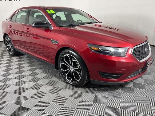 2016 Ford Taurus SHO