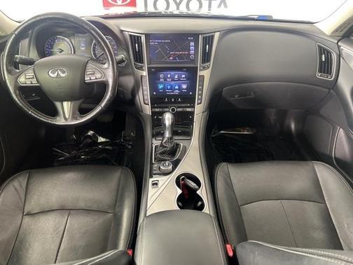 2015 INFINITI Q50 Premium