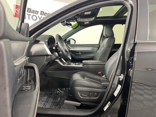 2024 Mazda CX-90 PHEV Premium Plus