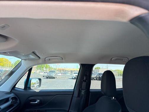 Bikini Metallic Clearcoat 2020 Jeep Renegade Altitude