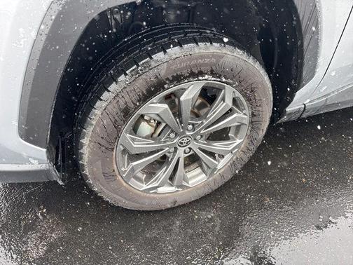 2024 Toyota RAV4 Hybrid Limited