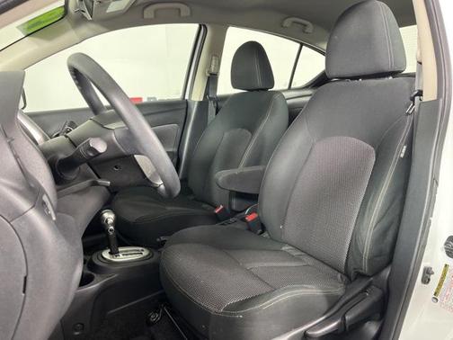 2019 Nissan Versa 1.6 SV