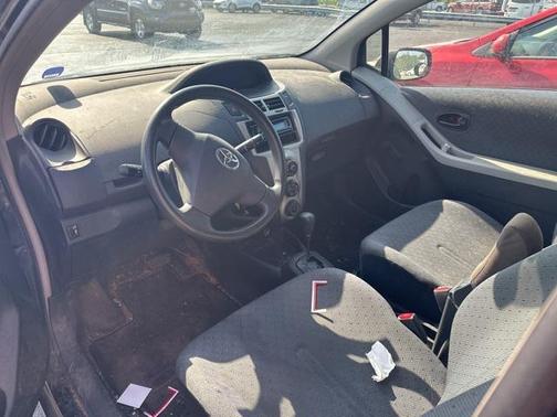 2009 Toyota Yaris Base