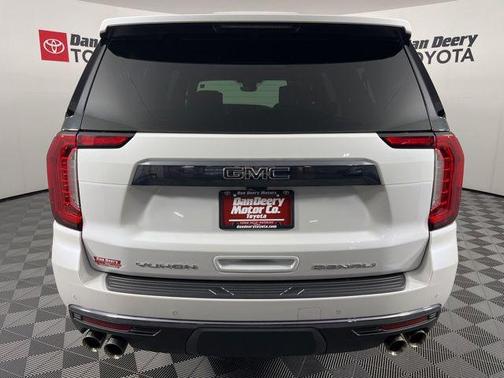 White Frost Tricoat 2023 GMC Yukon XL Denali Ultimate