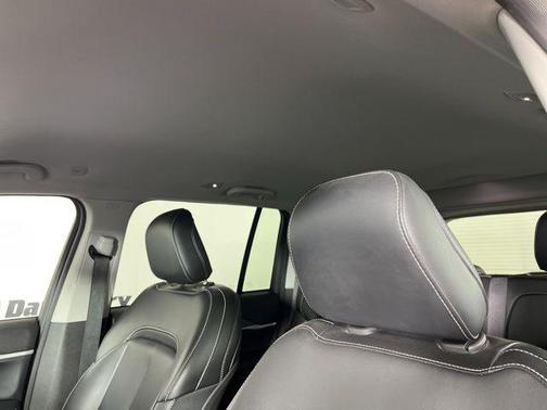 Velvet Red Pearlcoat 2023 Jeep Grand Cherokee Limited