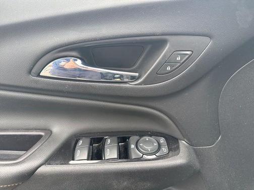 2022 Chevrolet Equinox Premier w/1LZ