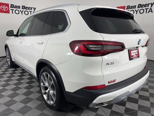 Black 2023 BMW X5 xDrive40i