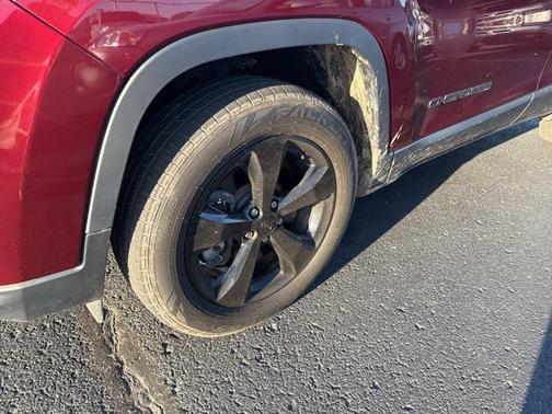 2020 Jeep Cherokee Altitude