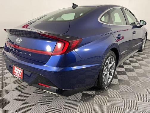 2021 Hyundai SONATA SEL