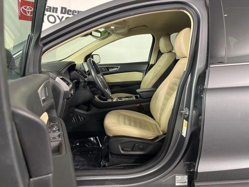 Carbonized Gray Metallic 2024 Ford Edge SEL