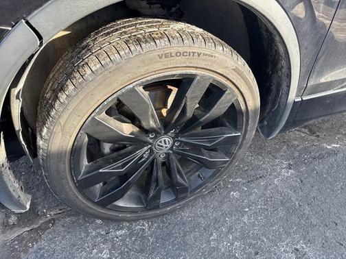 2020 Volkswagen Tiguan 2.0T SE R-Line Black 4MOTION