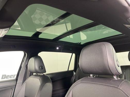 2020 Volkswagen Tiguan 2.0T SE R-Line Black 4MOTION