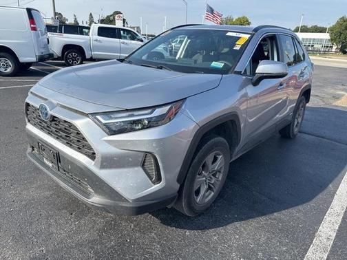 2024 Toyota RAV4 Hybrid XLE