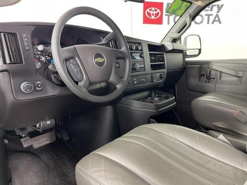 2024 Chevrolet Express 2500 Work Van