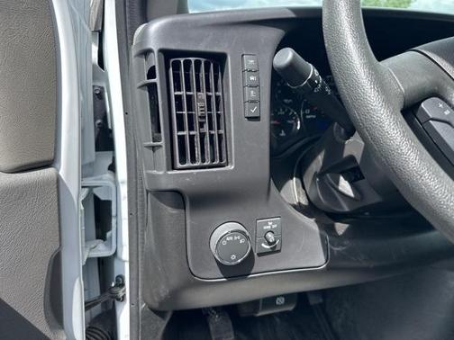 2024 Chevrolet Express 2500 Work Van