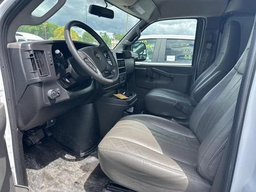 2024 Chevrolet Express 2500 Work Van