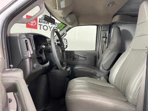 2024 Chevrolet Express 2500 Work Van