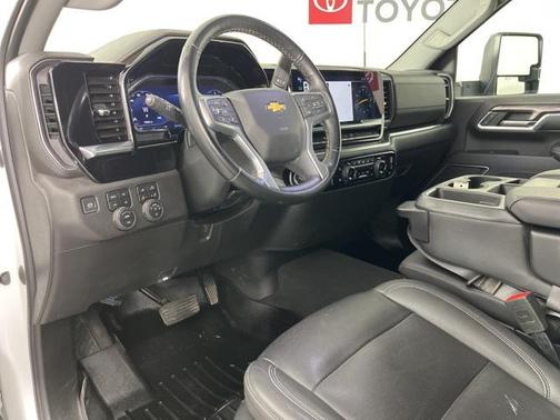 2024 Chevrolet Silverado 2500 LTZ