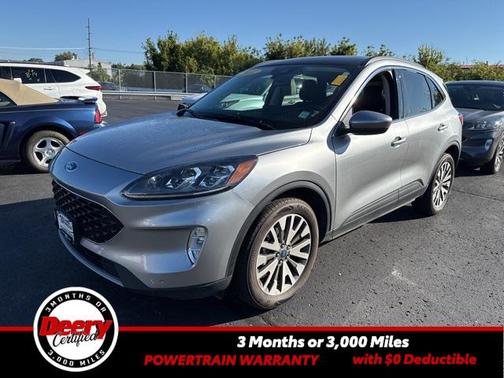 2022 Ford Escape Titanium