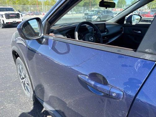 Caspian Blue Metallic 2023 Nissan Rogue SV