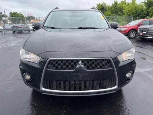 2010 Mitsubishi Outlander XLS