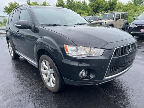 2010 Mitsubishi Outlander XLS