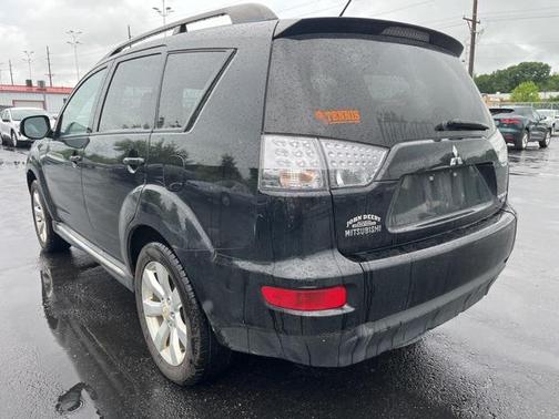 2010 Mitsubishi Outlander XLS