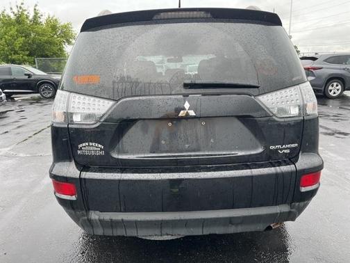 2010 Mitsubishi Outlander XLS