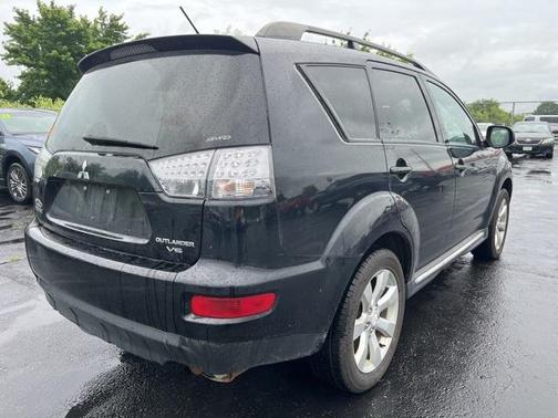 2010 Mitsubishi Outlander XLS