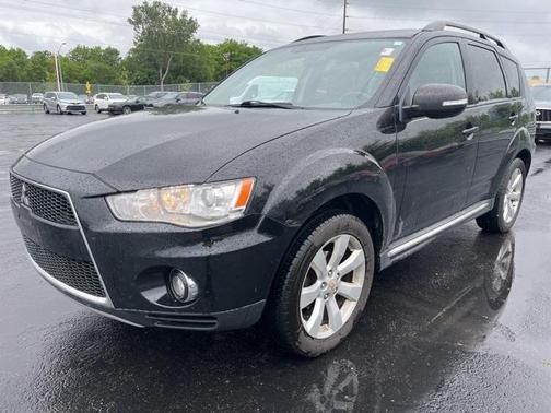 2010 Mitsubishi Outlander XLS