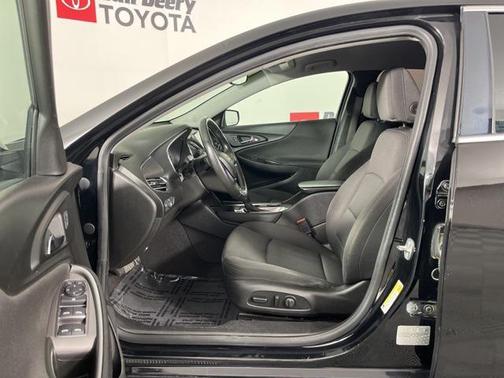 2017 Chevrolet Malibu 1LT