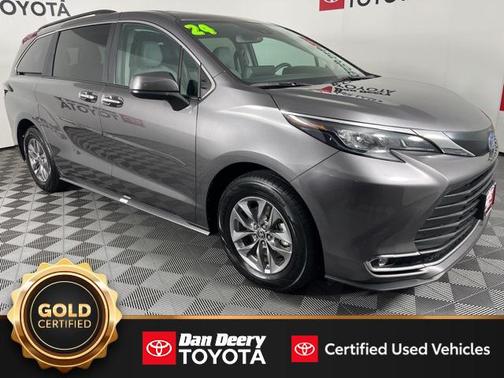 2024 Toyota Sienna XLE