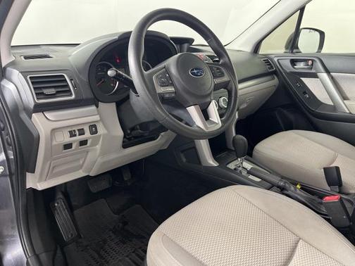 2017 Subaru Forester 2.5i