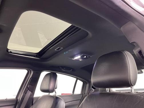 2013 Chrysler 200 Limited