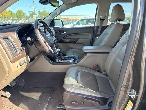 Smokey Quartz Metallic 2019 GMC Canyon SLT